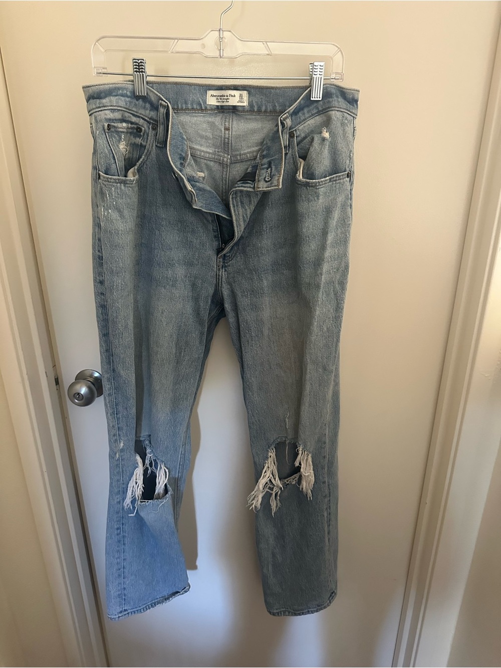 Abercrombie and Fitch 90’s Straight Ultra High Rise 12S